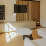 Brueck Residenz - Denkmalwohnung An Der Steinernen Bruecke Lägenhet